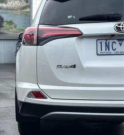 2018 Toyota
                RAV4 Cruiser
