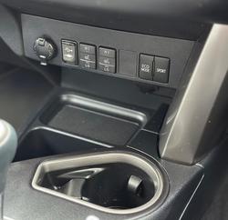 2018 Toyota
                RAV4 Cruiser