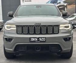 2020 Jeep
Grand Cherokee Night Eagle