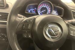 2015 Mazda
                3 Neo