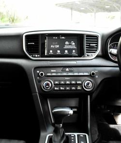 2018 Kia
Sportage Si