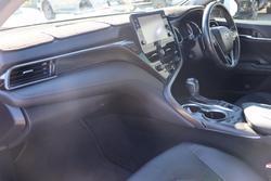 2021 Toyota
                Camry SL