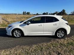 2019 Toyota Corolla SX Hybrid ZWE211R Crystal Pearl