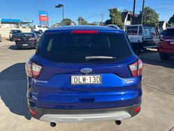 2016 Ford
                Escape Trend