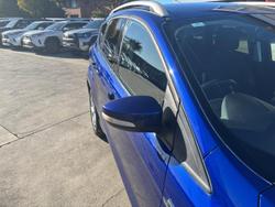2016 Ford
                Escape Trend