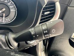 2020 Toyota
                Hilux SR5