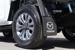 2024 Mazda
BT-50 XT