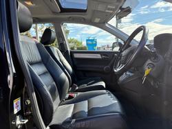 2011 Honda
CR-V Luxury