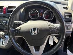2011 Honda
CR-V Luxury