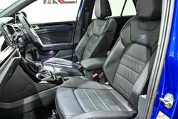 2025 Volkswagen
T-Roc R