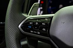 2025 Volkswagen
T-Roc R