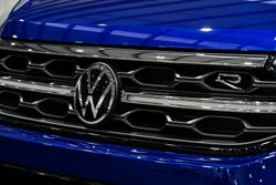 2025 Volkswagen
T-Roc R