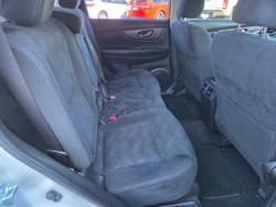 2015 Nissan
X-TRAIL ST