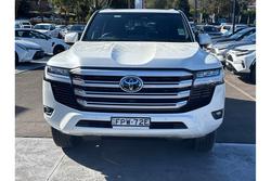 2025 Toyota
                Landcruiser VX