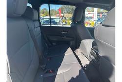 2025 Toyota
Landcruiser VX