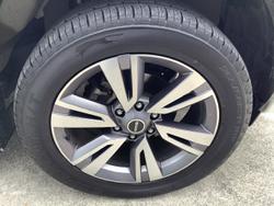 2023 Isuzu
MU-X LS-T