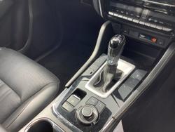 2023 Isuzu
MU-X LS-T
