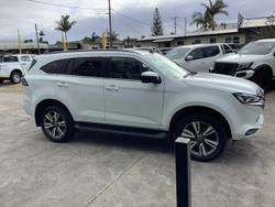 2023 Isuzu
MU-X LS-T
