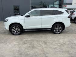 2023 Isuzu
MU-X LS-T