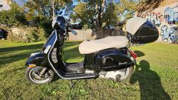 2006 Vespa GTS 250ie GTS Black