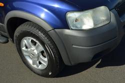 2003 Ford
Escape XLS
