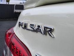 2013 Nissan Pulsar Ti B17 Diamond White