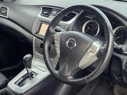 2013 Nissan Pulsar Ti B17 Diamond White