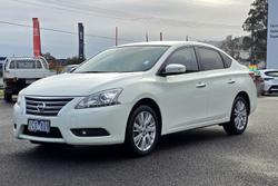 2013 Nissan Pulsar Ti B17 Diamond White