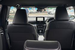 2025 Toyota Yaris Cross Urban