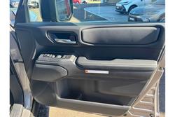 2025 Toyota
Landcruiser Prado GXL
