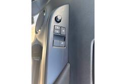 2024 Toyota
Hilux Workmate