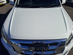 2018 Isuzu
D-MAX LS-M