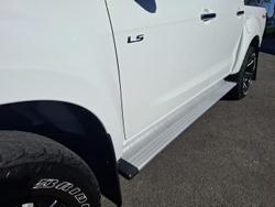 2018 Isuzu
D-MAX LS-M