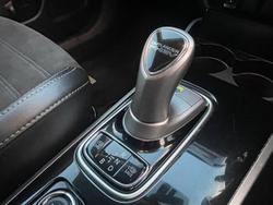2019 Mitsubishi
Outlander PHEV ES