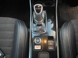 2019 Mitsubishi
Outlander PHEV ES