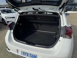 2018 Toyota
                Corolla Hybrid