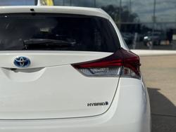 2018 Toyota
                Corolla Hybrid