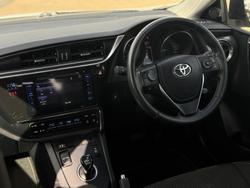 2018 Toyota
                Corolla Hybrid