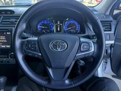 2017 Toyota
Camry RZ