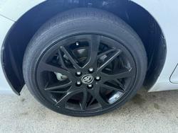 2017 Toyota
Camry RZ