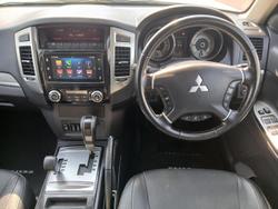 2016 Mitsubishi
Pajero GLS