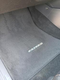 2016 Mitsubishi
Pajero GLS
