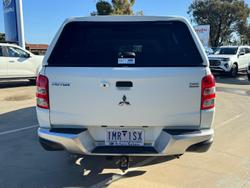 2018 Mitsubishi
Triton GLX