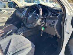 2018 Mitsubishi
Triton GLX