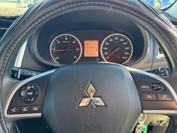 2018 Mitsubishi
Triton GLX