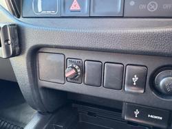 2018 Mitsubishi
Triton GLX