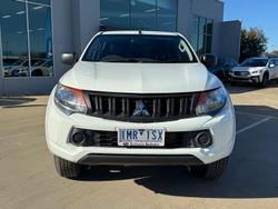 2018 Mitsubishi
Triton GLX