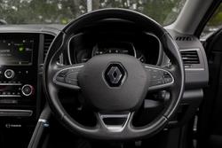 2023 Renault
                Koleos Life