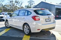 2015 Subaru
Impreza 2.0i