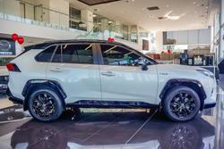 2021 Toyota
RAV4 XSE